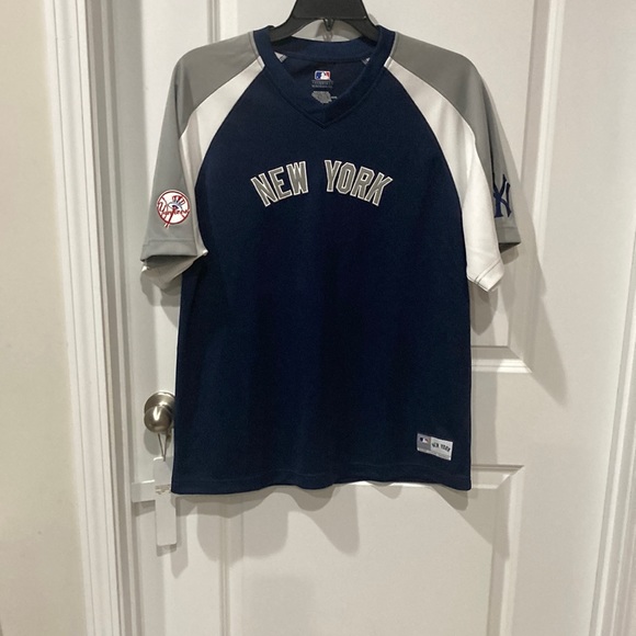 Genuine Merchandise Other - New York Yankees Jersey